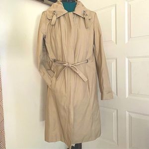 Calvin Klein Trench coat